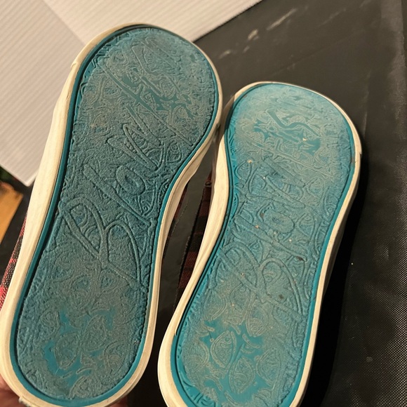 Blowfish Malibu Red Plaid woman’s size 9 flat shoes - Picture 6 of 9